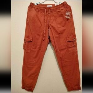 New Mid rise pull on jogger